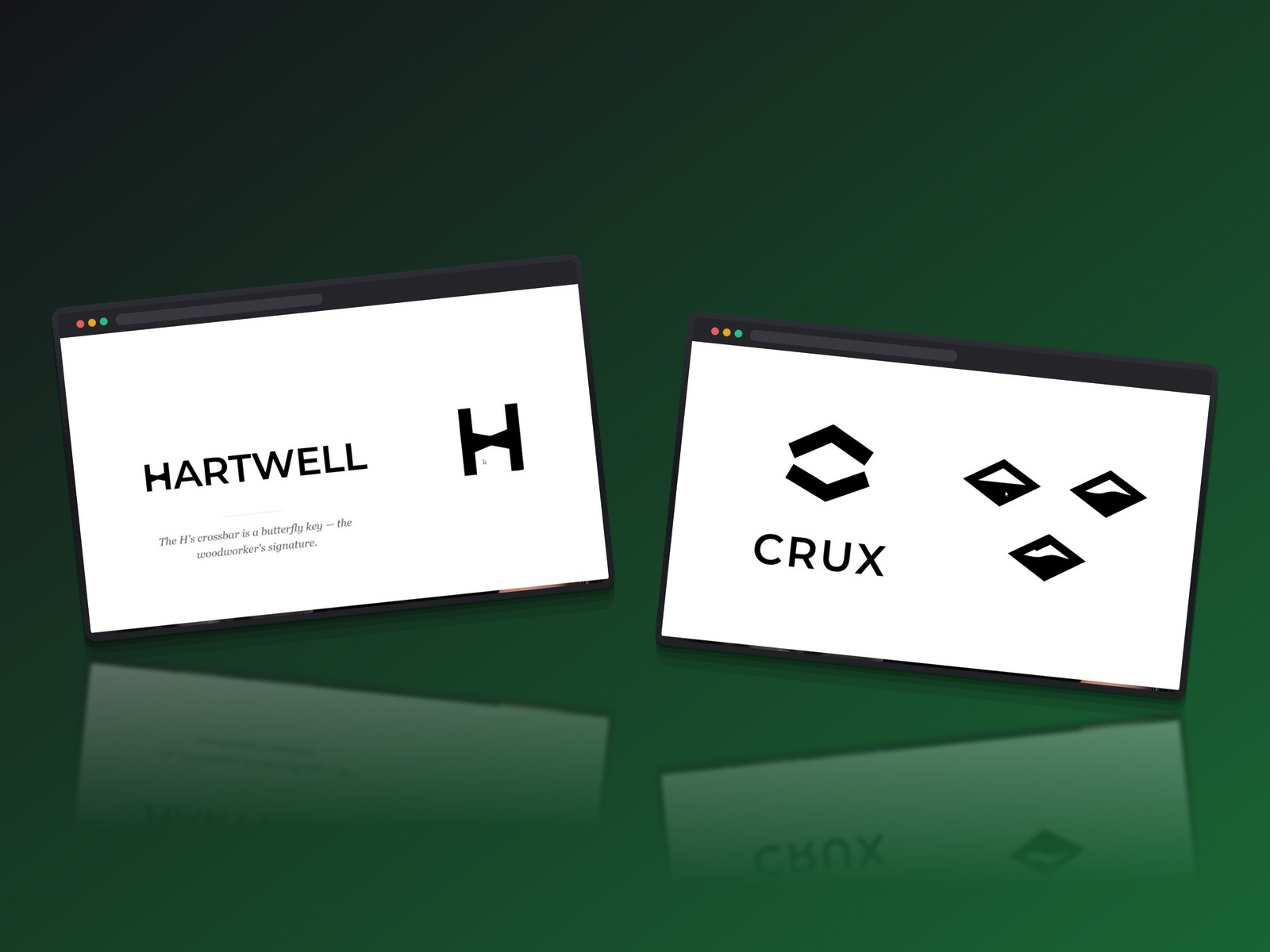 Deux logos générés par l'IA Fable 5 : Hartwell (clé papillon dans le H) et Crux (pic et vallée)